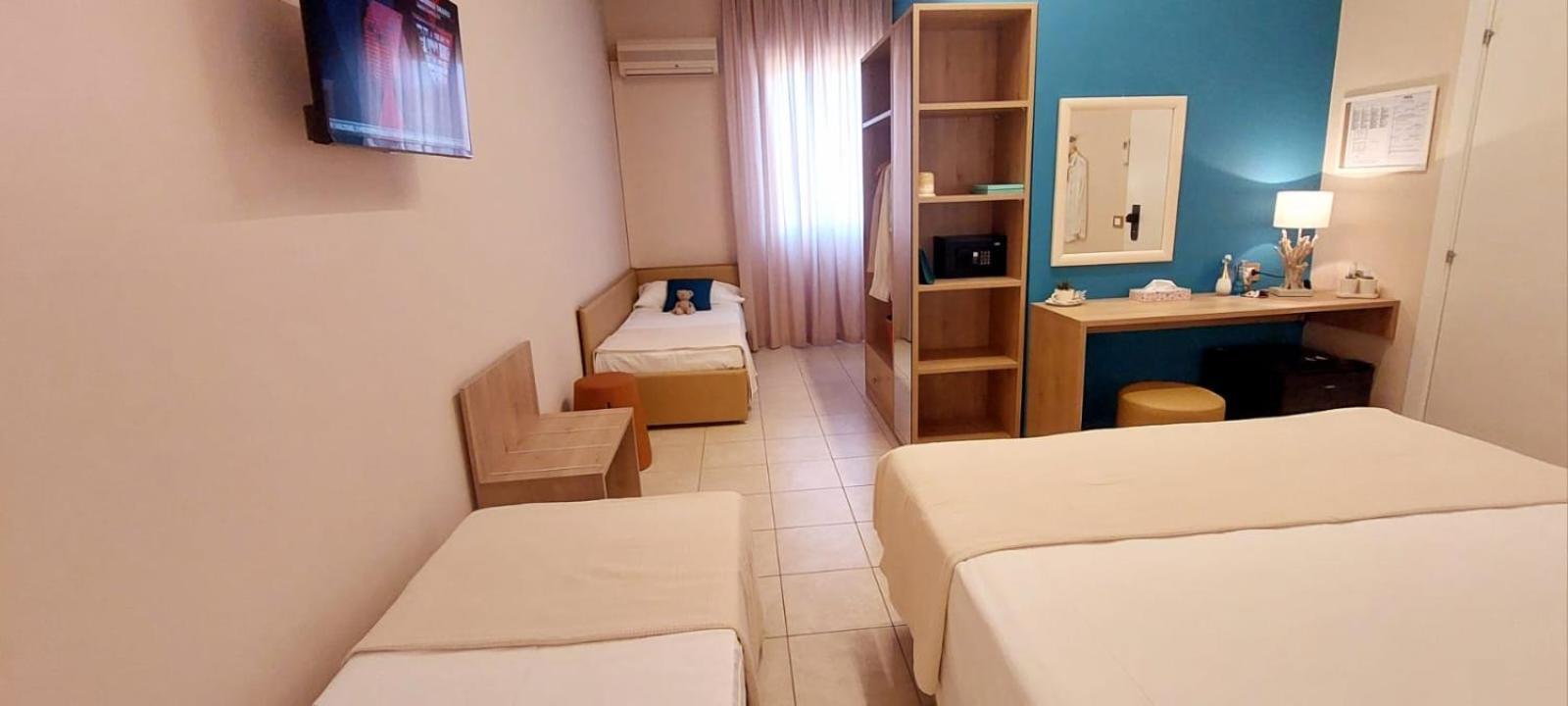 Hotel Garden B&B Маротта Екстер'єр фото