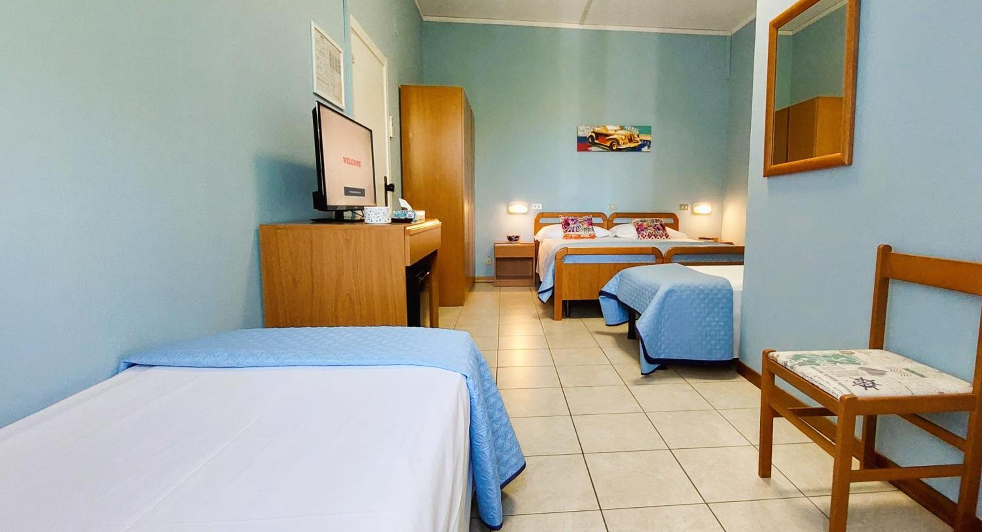 Hotel Garden B&B Маротта Екстер'єр фото